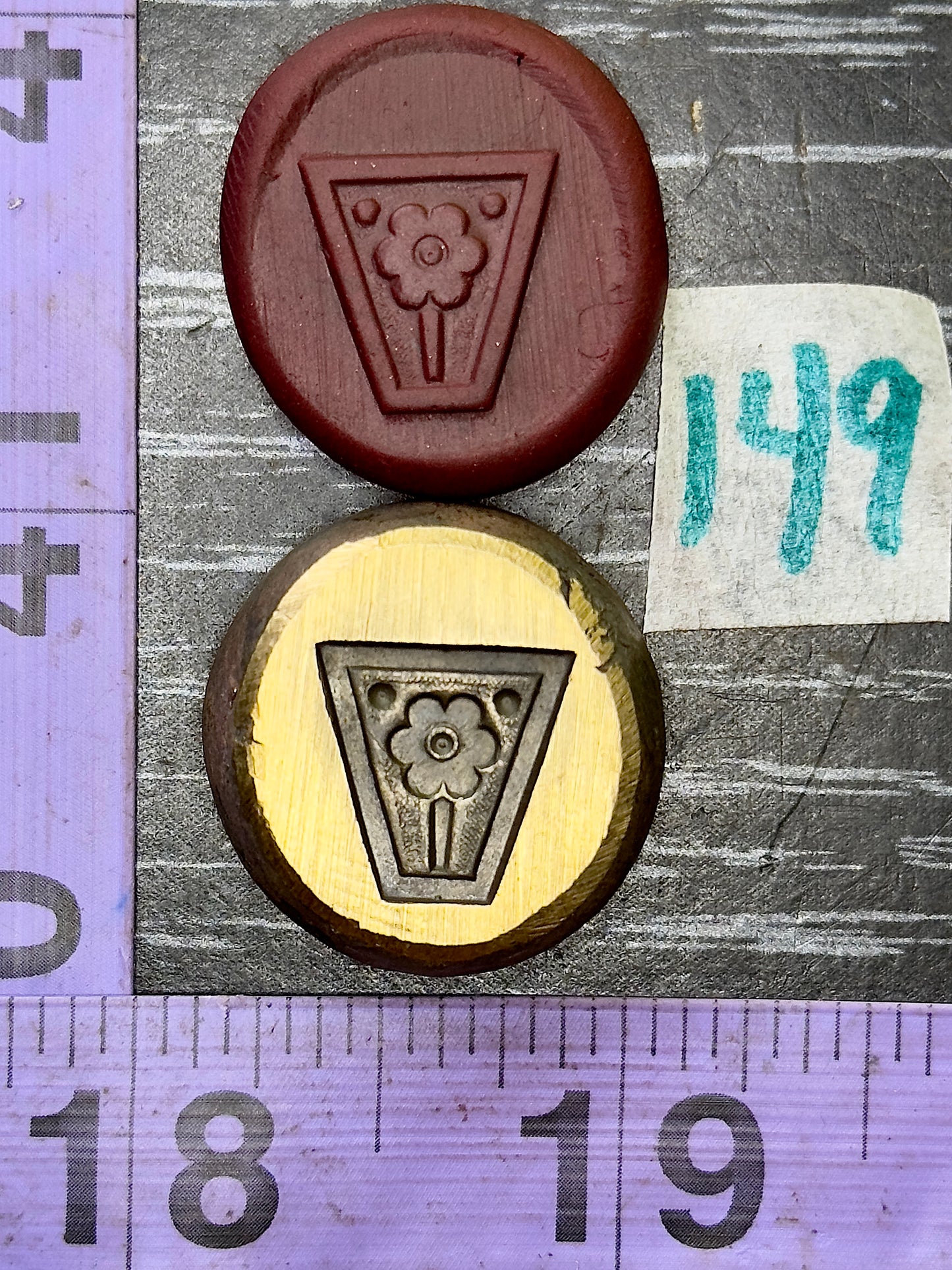 Irregular rectangle Floral bail bronze impression die #149