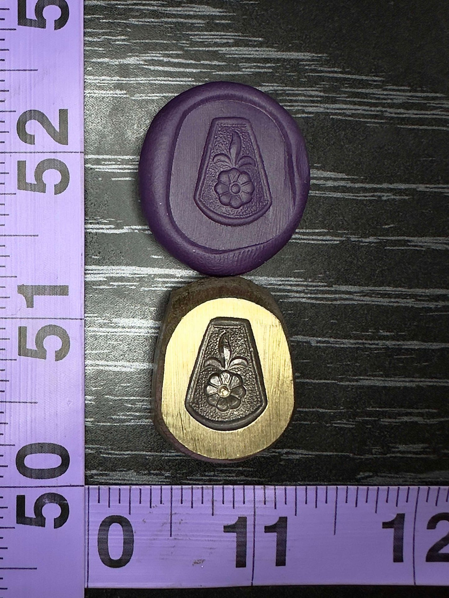 Little floral frame bronze 17