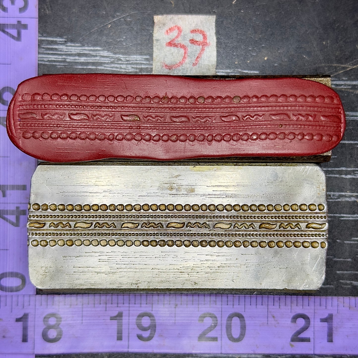 Fancy steel band ring cuff impression die #37