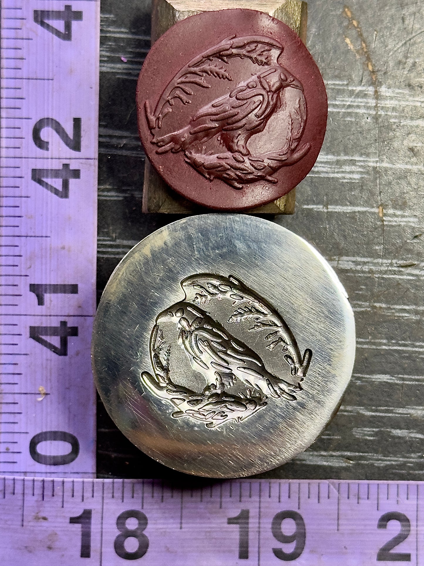 Crow, Raven in wreath 2