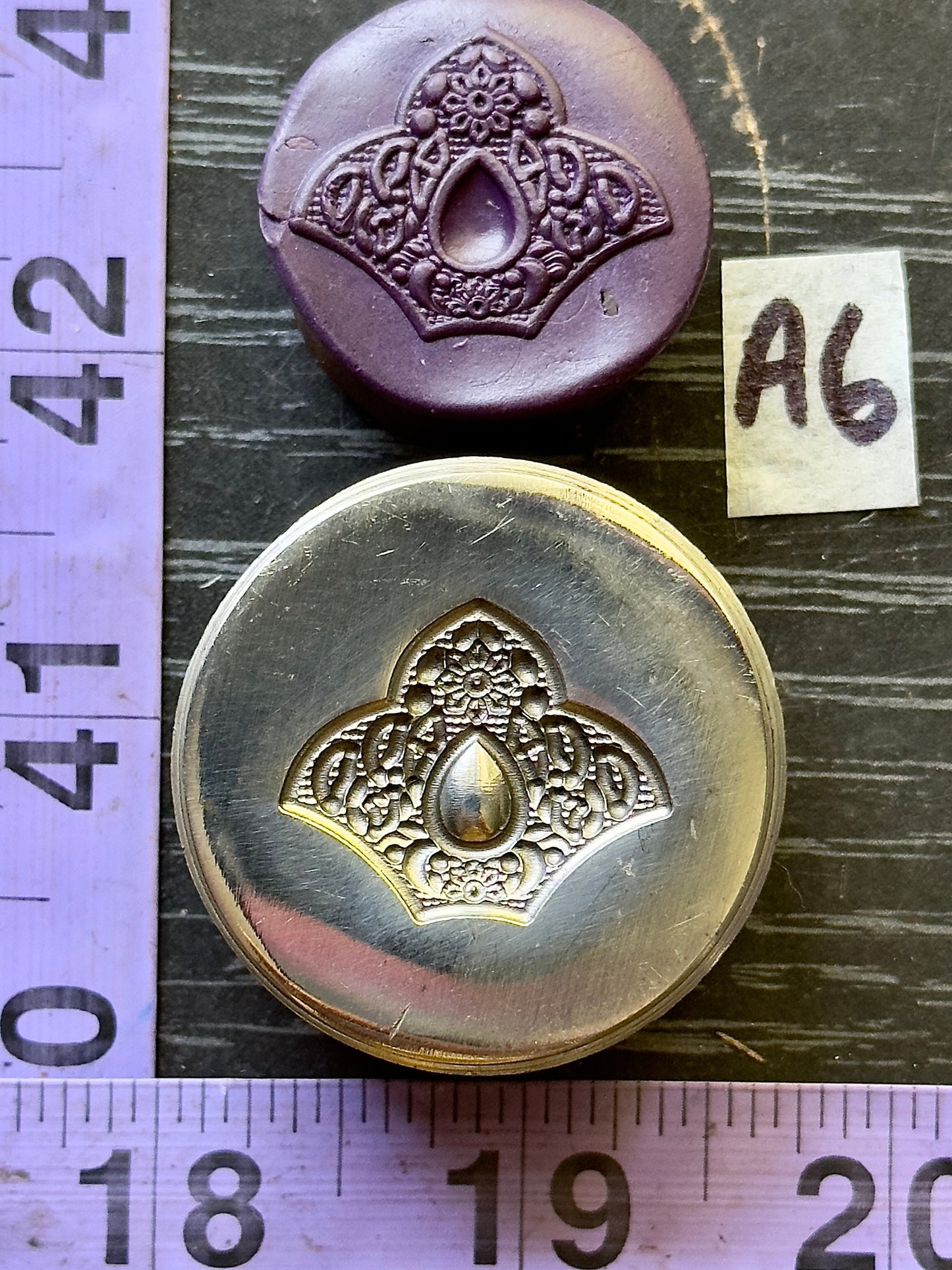 Decorative fancy floral impression die A6