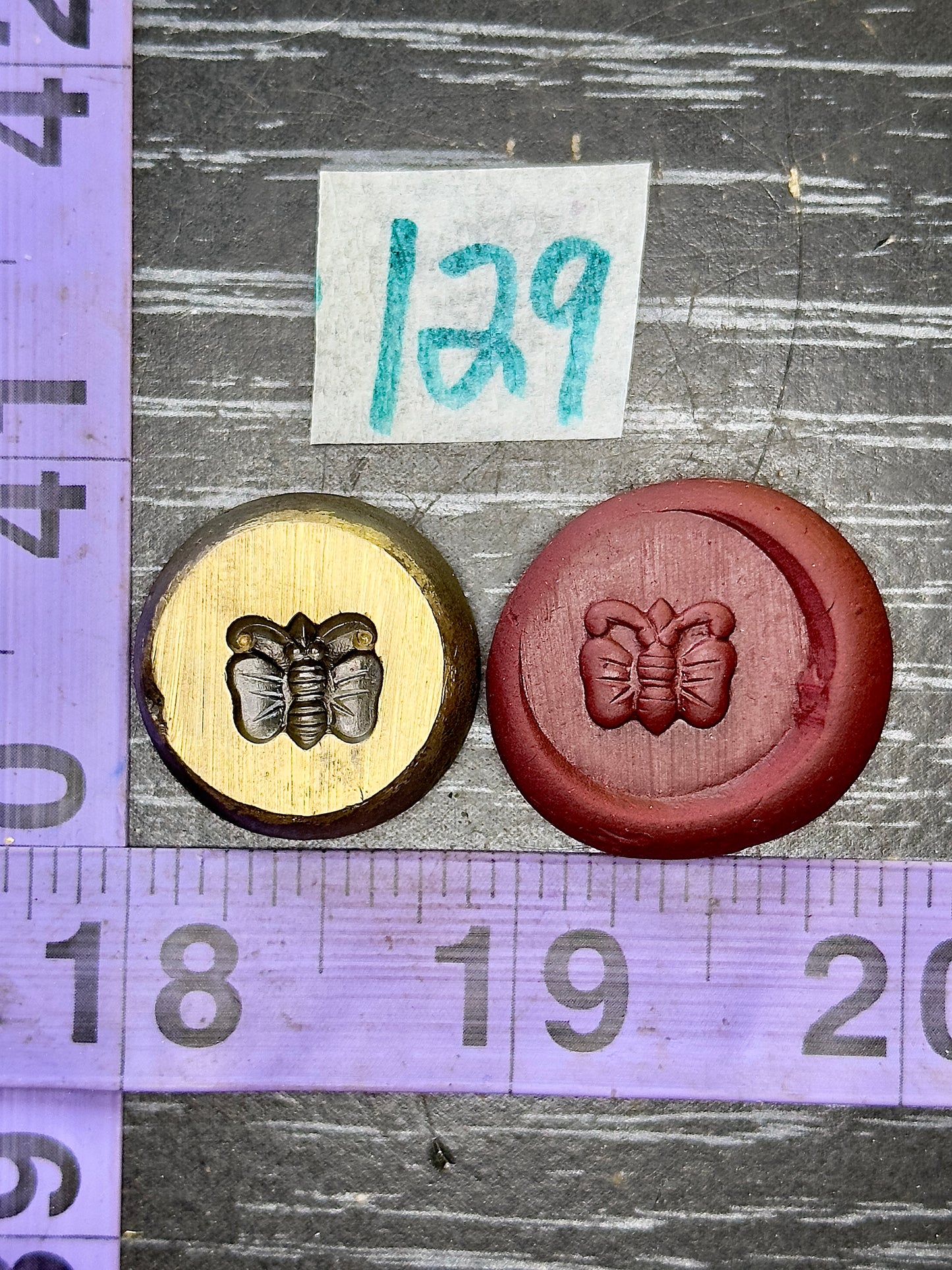 Tiny butterfly bronze impression die #129