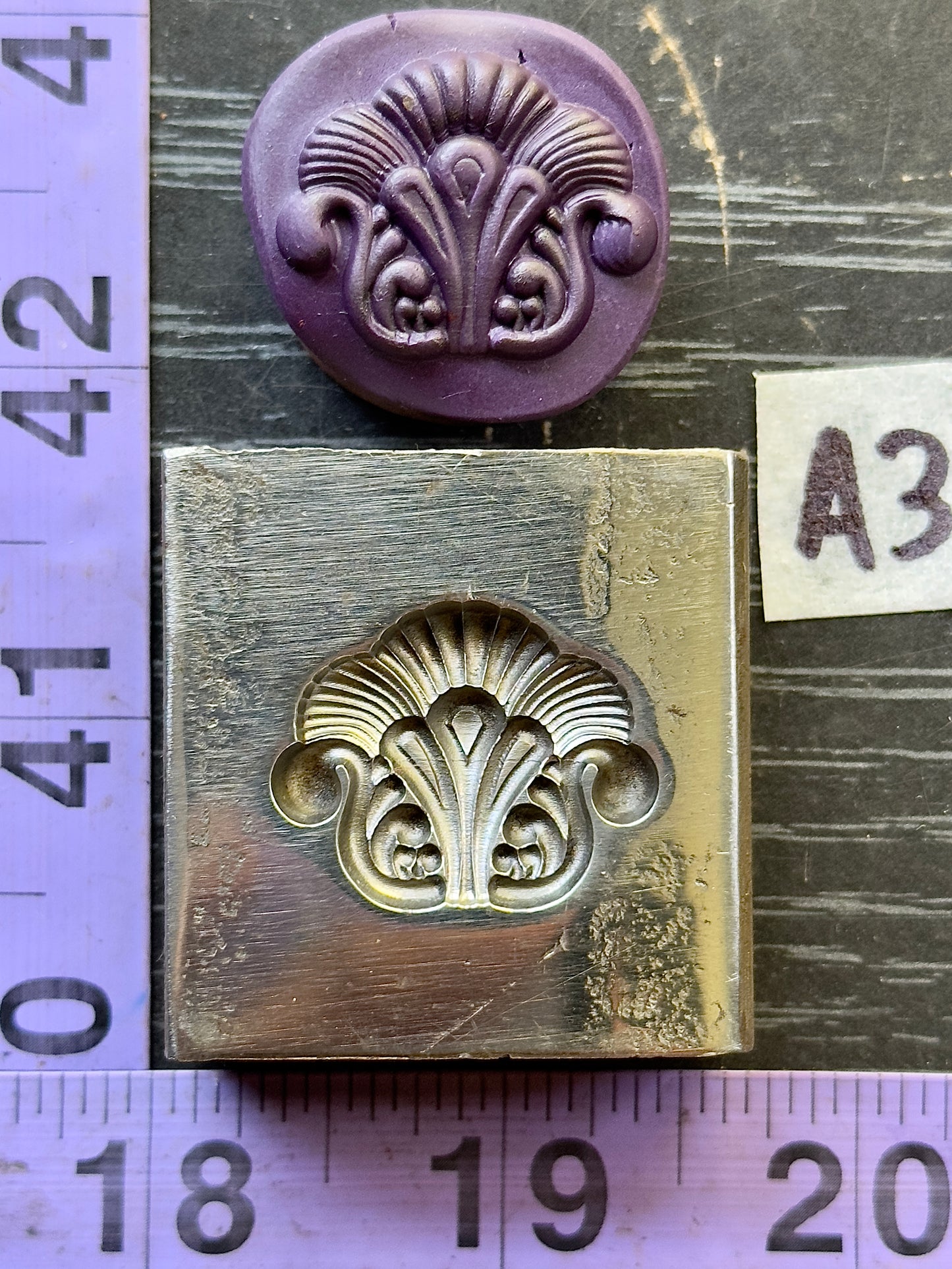 Decorative fancy floral impression die A3