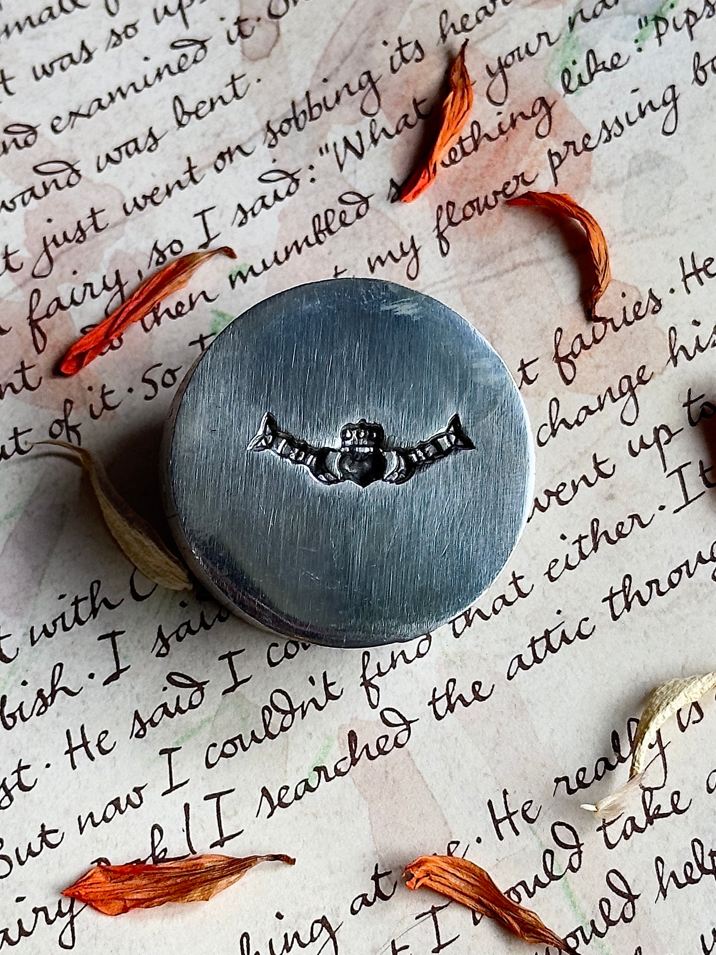 Claddagh steel impression die