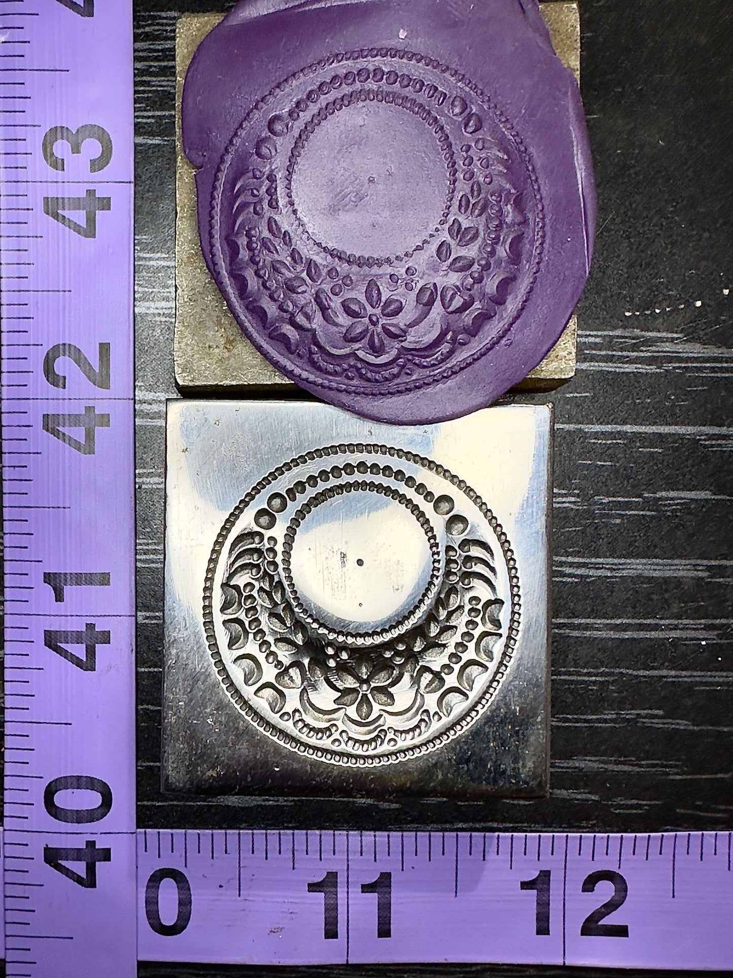 Full moon floral pattern shallow impression steel die SM4