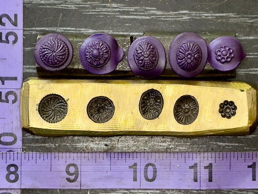 Floral and adornments 5 shot vintage bronze shot plate 113