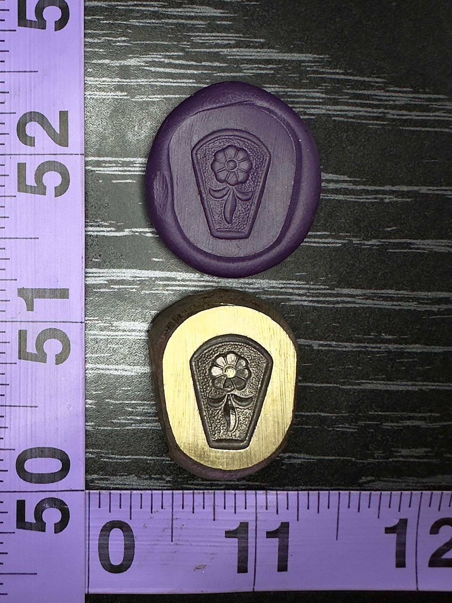 Thumbnail floral bronze 17