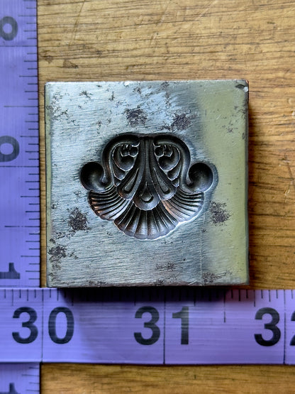 Decorative fancy floral impression die A3