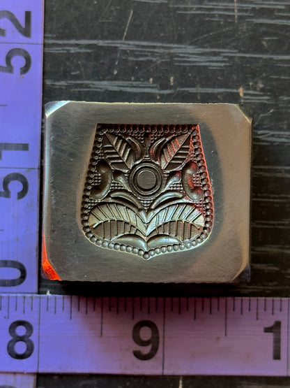 Fancy steel impression die leaves