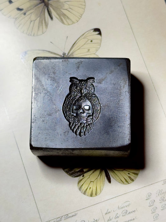 Owl skull impression die steel