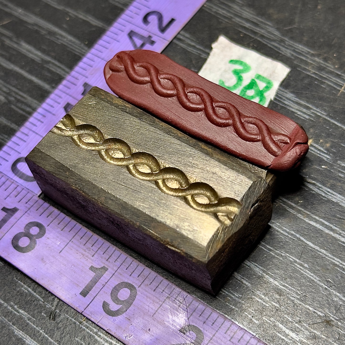 Single wire die steel impression #32