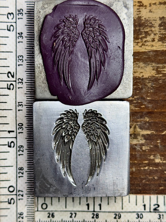 Wing set steel impression die