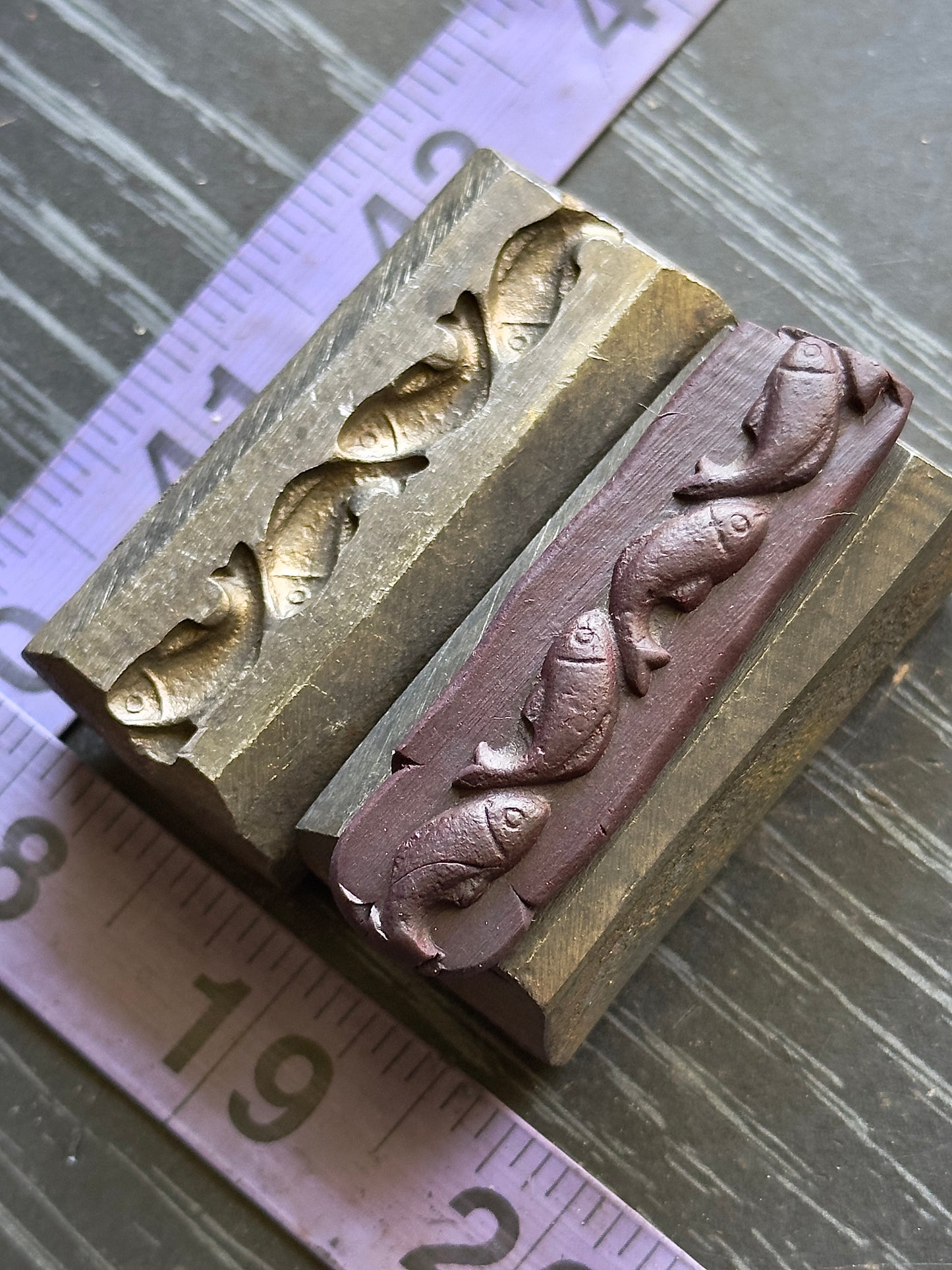 Fish Single wire die steel impression