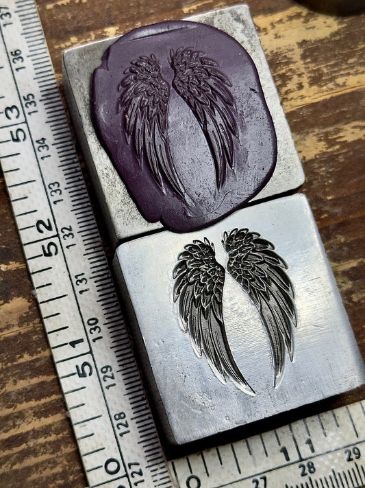Wing set steel impression die