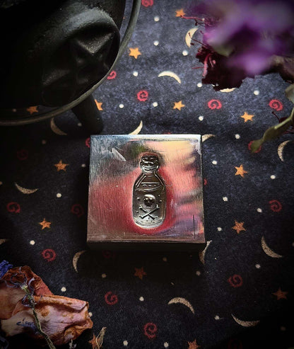 Mushroom patch, poison bottle and haunted house impression die set