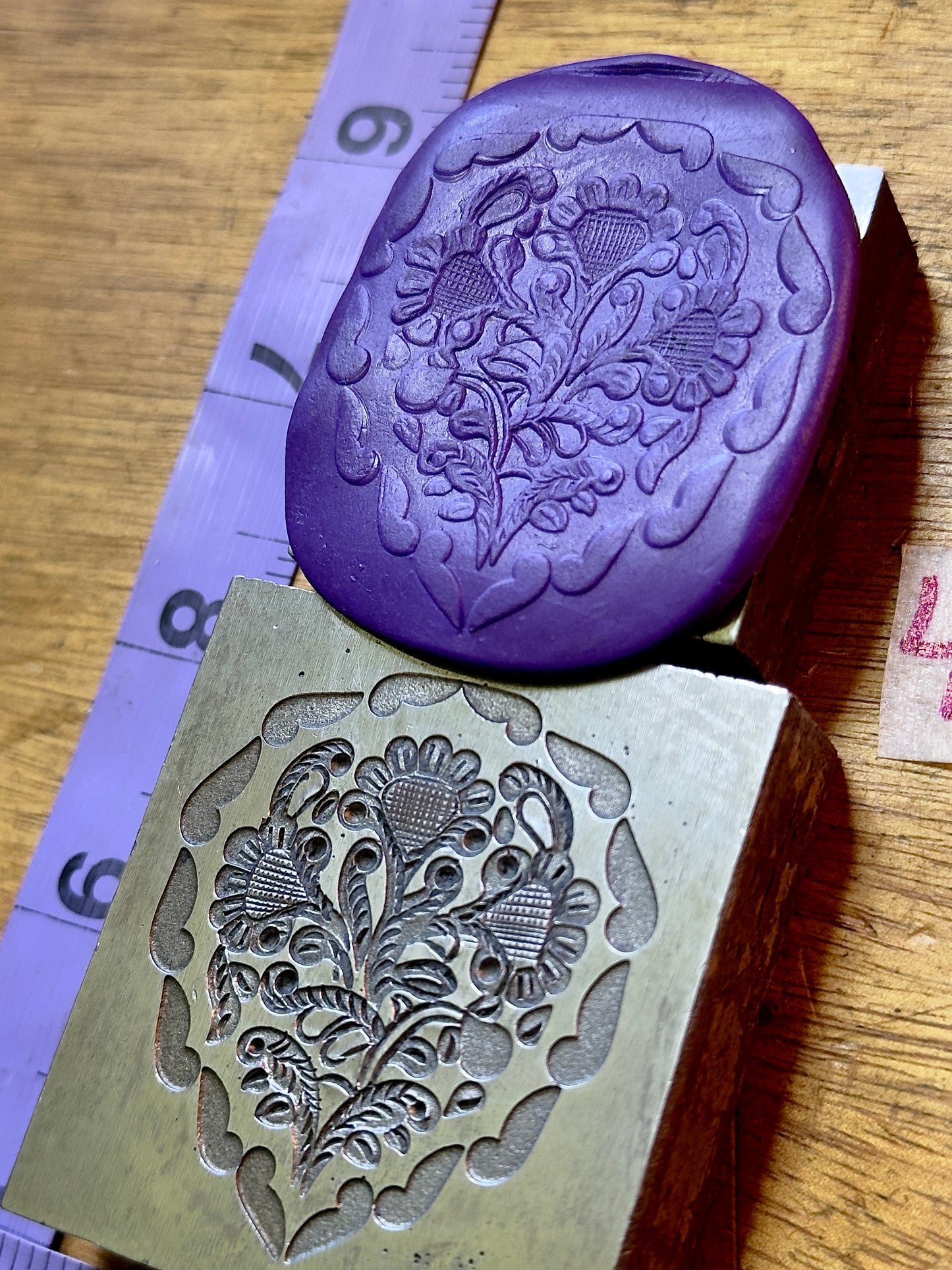 Floral sunflowers amulet steel impression die