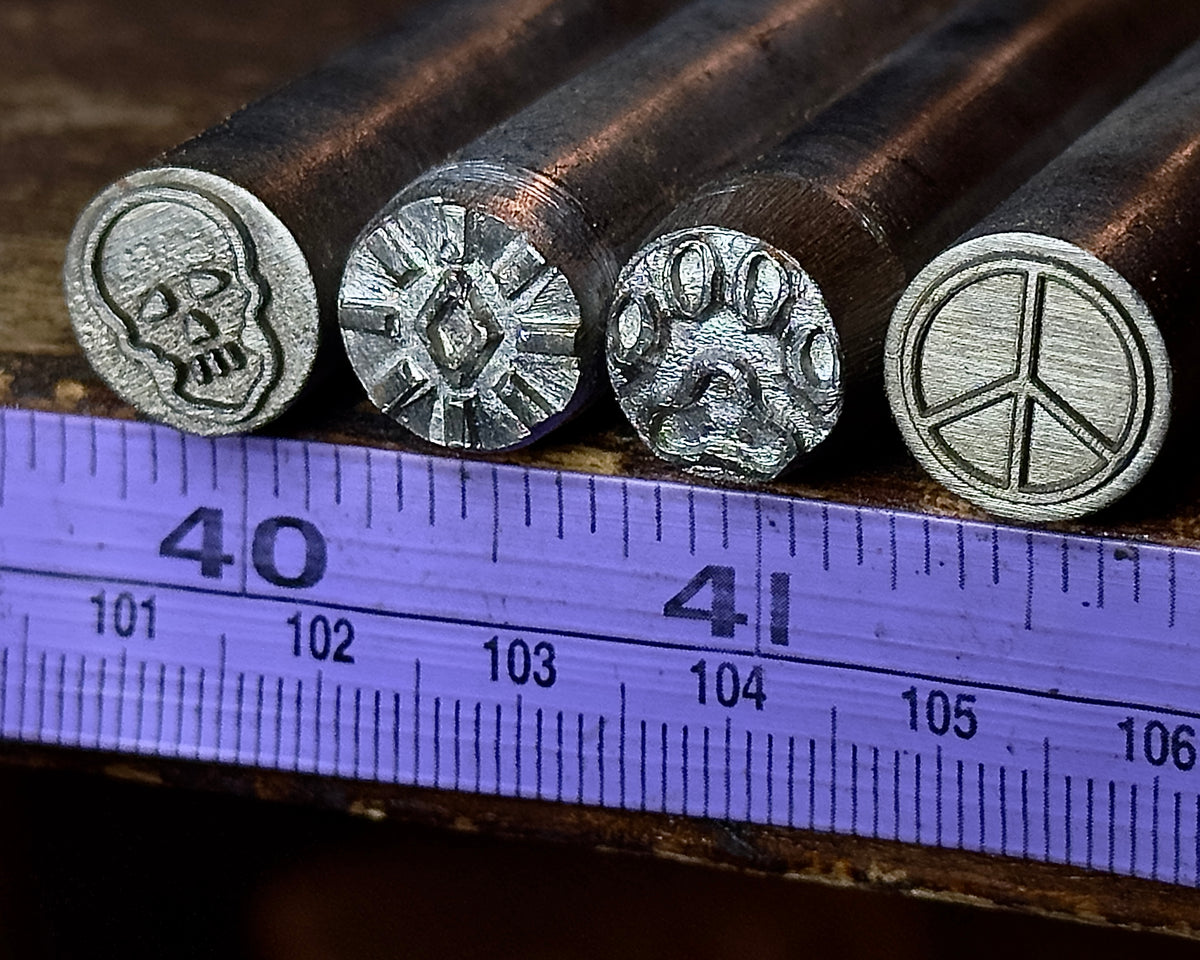 Skull, peace, paw, diamond stamp pack