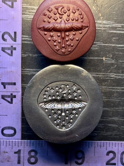 Night swallow steel impression die