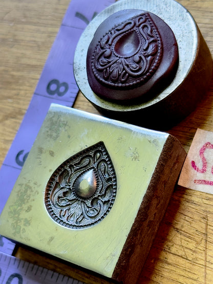 Teardrop steel impression die 58
