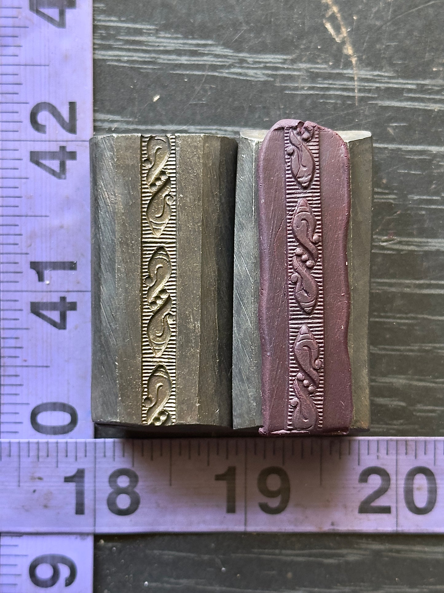 Shells Single wire die steel impression