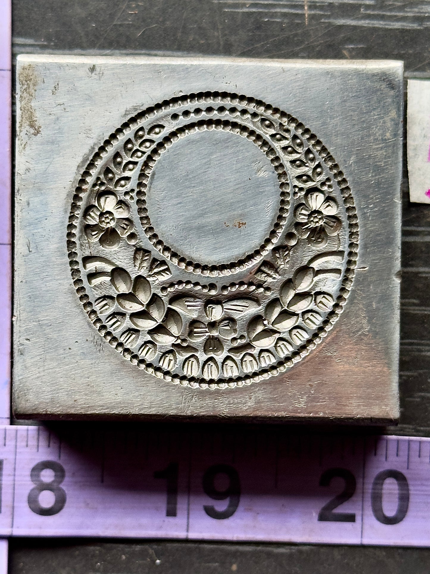 Crescent Moon steel impression die #19