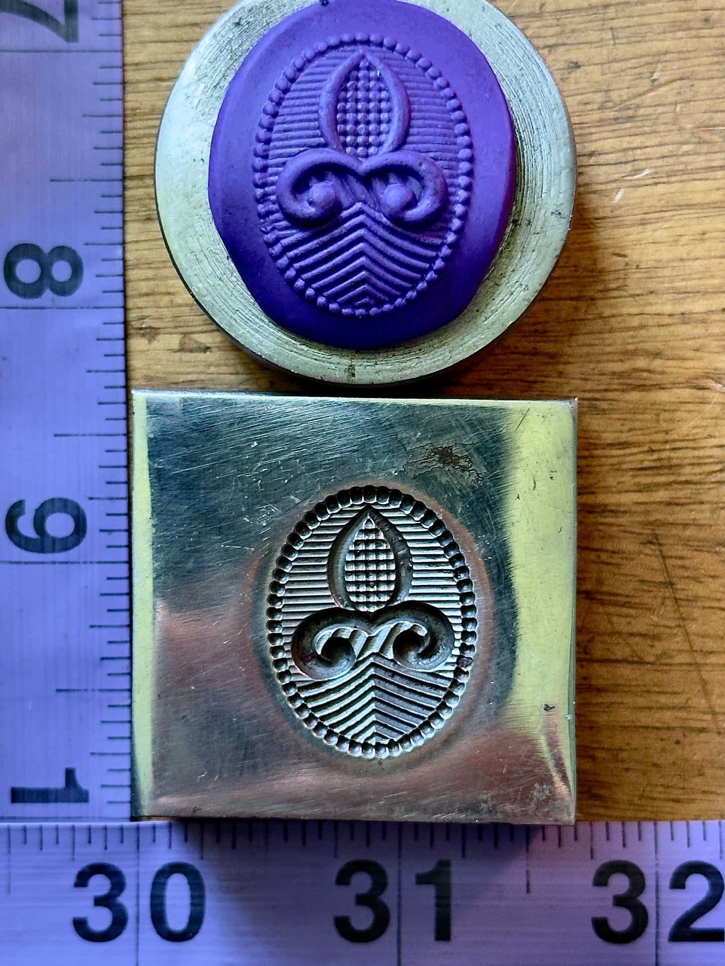 Decorative fancy floral impression die A5