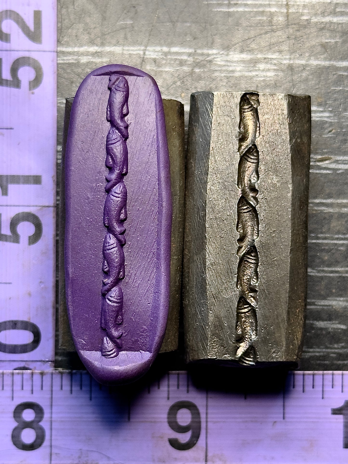 Fish Single wire die steel impression
