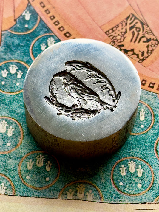 Crow, Raven in wreath 2