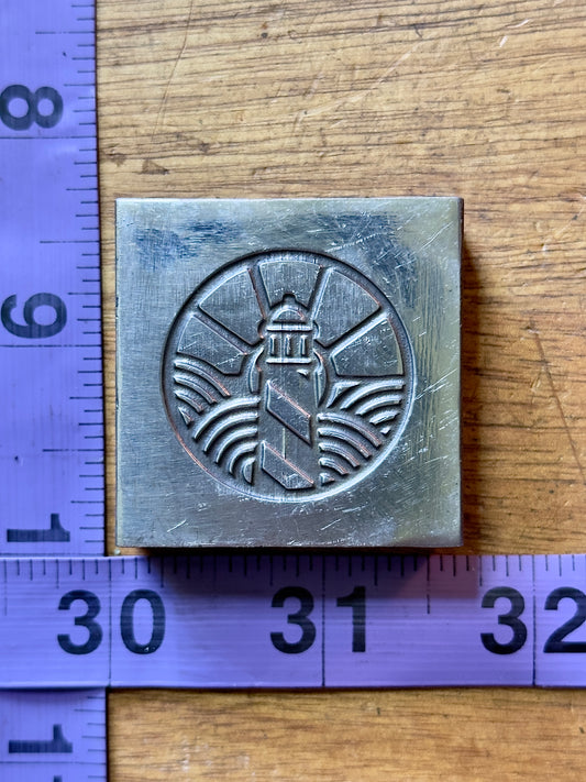 Lighthouse shallow impression die