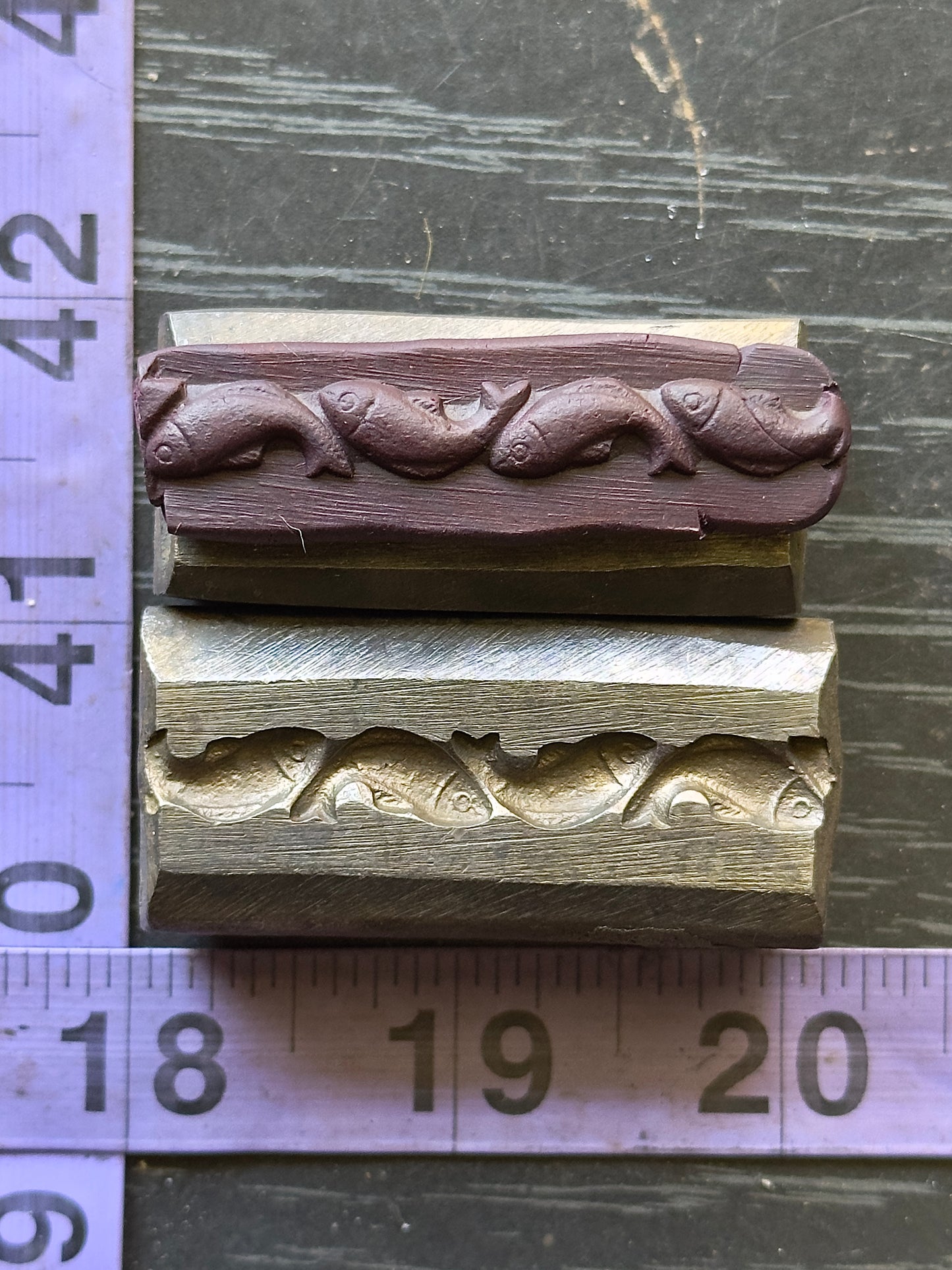 Fish Single wire die steel impression