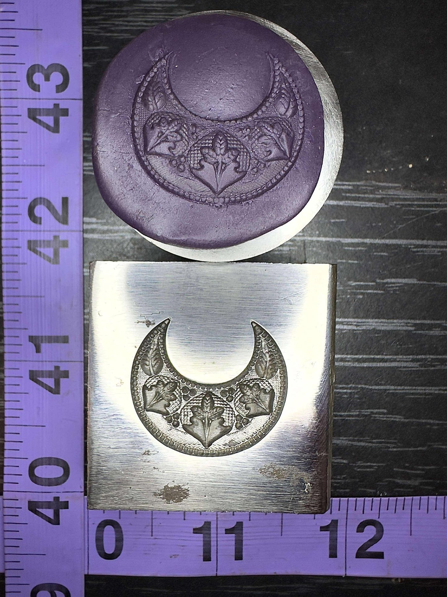 Fancy Crescent Moon steel impression die #7