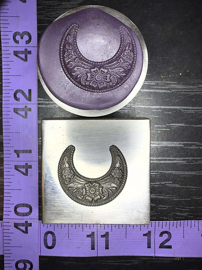 Fancy Crescent Moon steel impression die #9