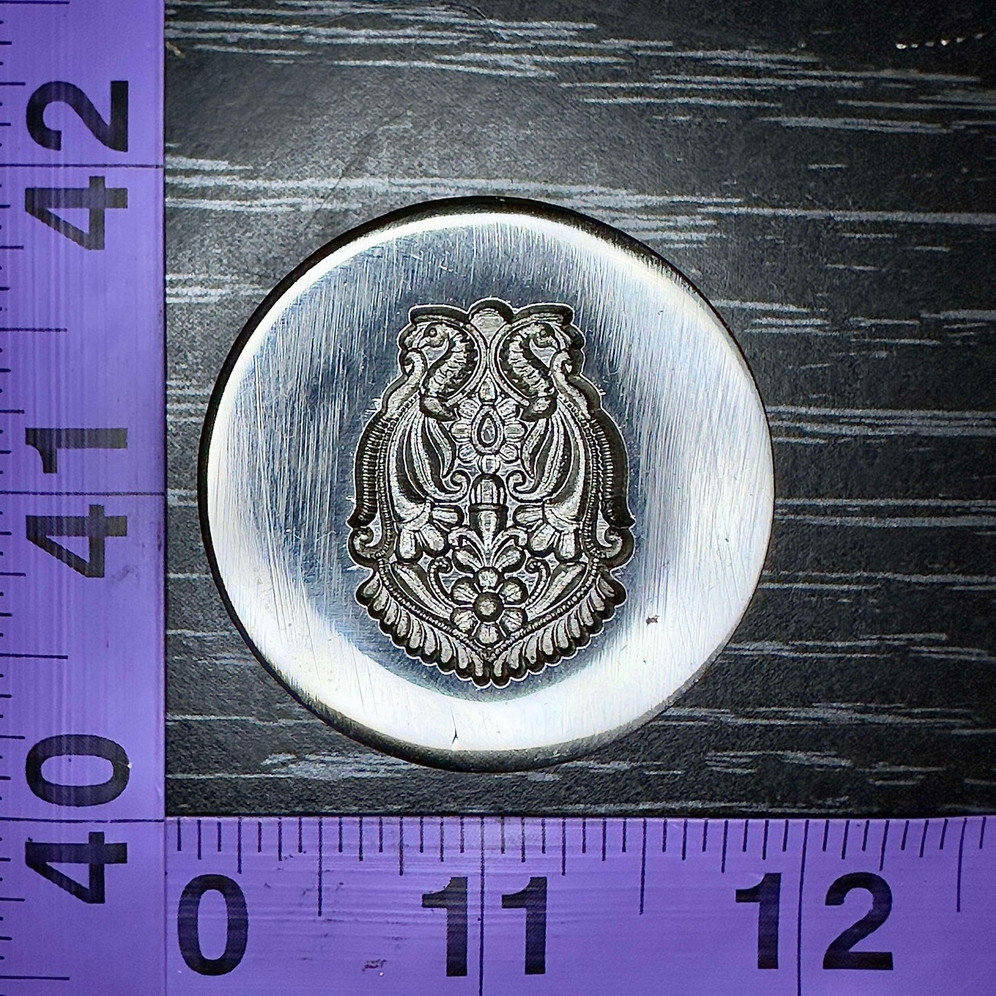 Mirrored peacocks family crest style impression die