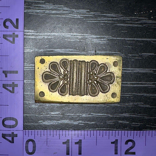Mirrored floral vintage antique die
