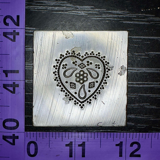 Simple heart shallow impression die